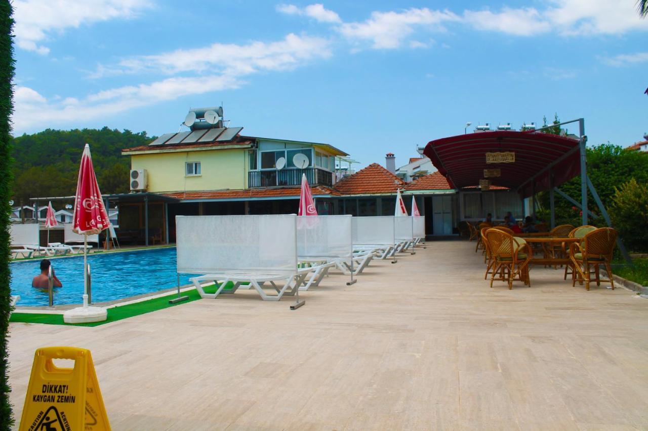 Carmina Hotel Ovacık Zewnętrze zdjęcie