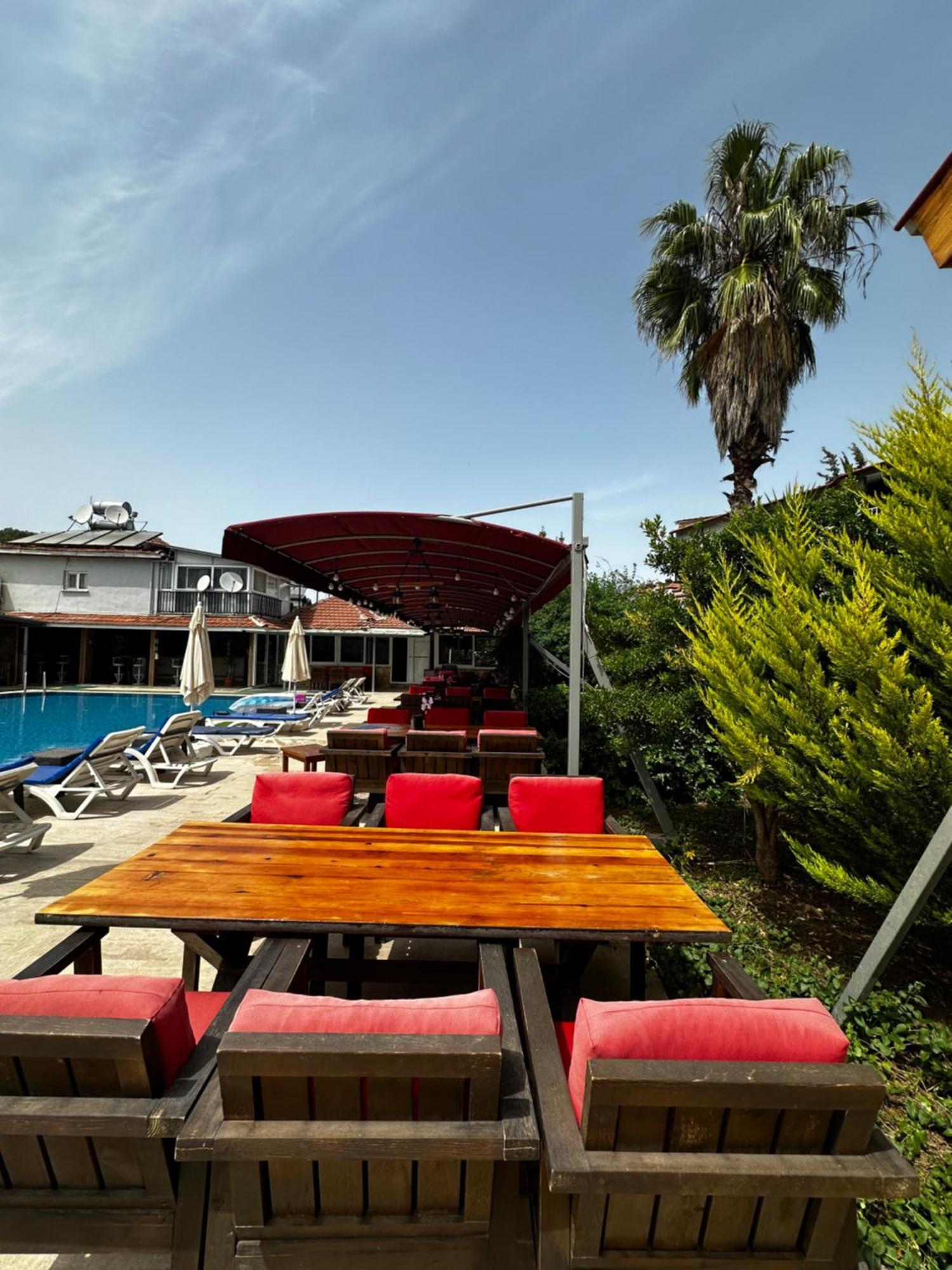Carmina Hotel Ovacık Zewnętrze zdjęcie